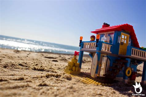 Stuffs from the OtaKing: My Lego Beach House