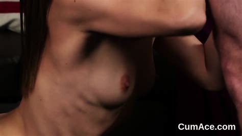 Hot Hottie Gets Cum Load On Her Face Gulping All The Juice