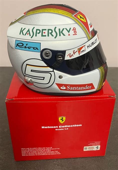 Ferrari Sebastian Vettel 2017 Casco Escala 1 2 Catawiki