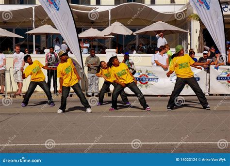 Diski Dance Group South Africa Editorial Stock Image - Image of fifa ...