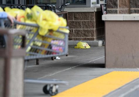 On Earth Day Cuomo Signs Plastic Bag Ban Into Law