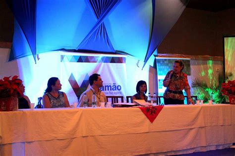 Formatura Auxiliar de Confentaria Programa Mulheres Mil Núcleo de