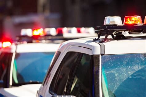 Lehrerin schickt 13 Jährigem Sex Videos von sich Polizei findet noch weiteres Material