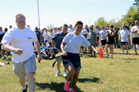 Flying Yankees Compete In Warrior Day 103rd Airlift Wing Article