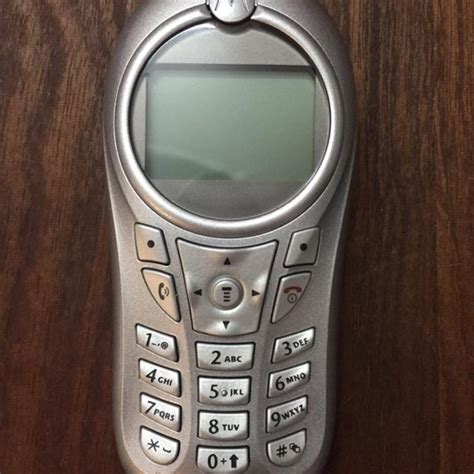 Điện thoại Motorola C113 – Mua Bán Điện Thoại Cổ Độc Lạ