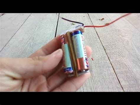 Как сделать коннектор для пальчиковых батареек? - YouTube