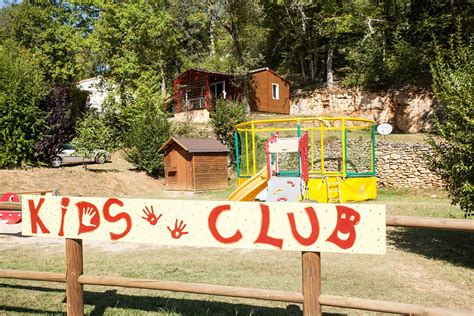 Camping Le Val d Ussel 4 étoiles Proissans Toocamp