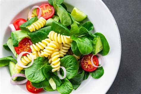 Premium Photo Pasta Salad Tomato Cucumber Green Leaf Mix Salad