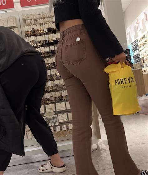 Cute Blonde In Tight Brown Pants Showing Off Her Ass For Me Spandex Leggings Yoga Pants Forum