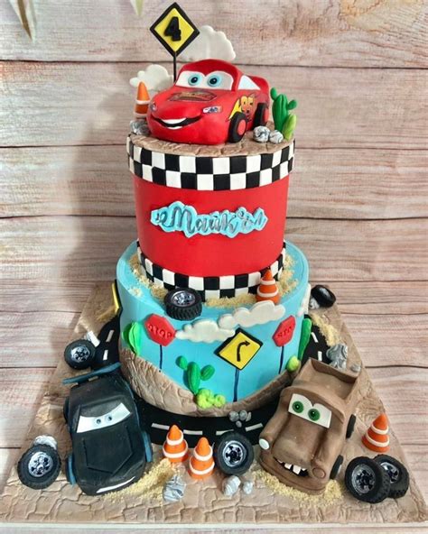 #lightningmcqueencake #lightningmcqueenbirthday Lightning Mcqueen Cake ...