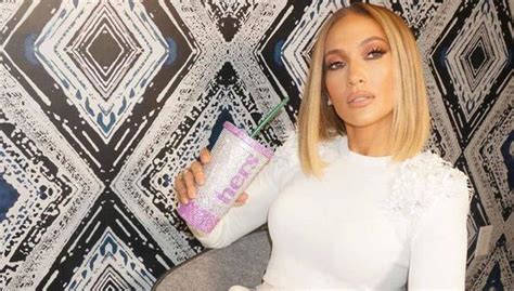 Jennifer Lopez Preocupa A Sus Seguidores Al Eliminar Todo El Contenido