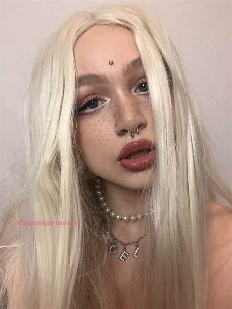 How Do U Like My Face Is It Time For Pic With Body Now Nudes Blonde Nude Pics Org