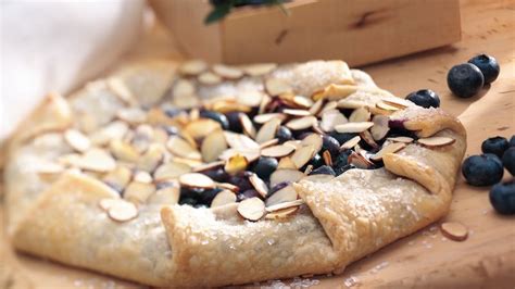 Fresh Blueberry Almond Tart Recipe