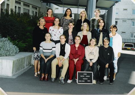 Photo de classe Terminal Bac Pro Secrétariat de 2003 Lycée Du Sacré