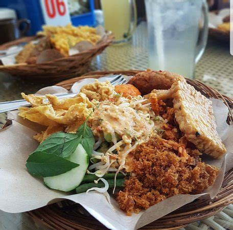 NASI PECEL KAWI Malang Restaurantbeoordelingen Foto S En Telefoonnummer