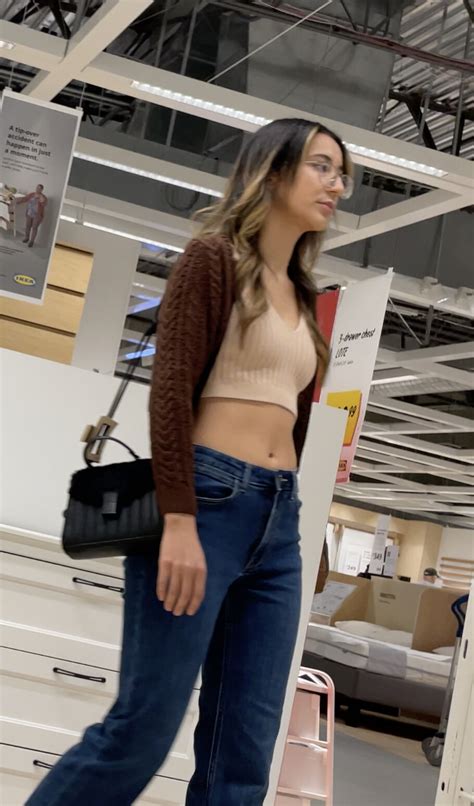 Cute Petite Latina Wearing Glasses IKEA Tight Jeans Forum