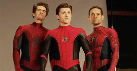 Andrew Garfield Takes A Sly Dig At Tobey Maguire And Tom Hollands Spider