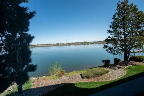 Clover Island Inn Kennewick | Bookonline.com