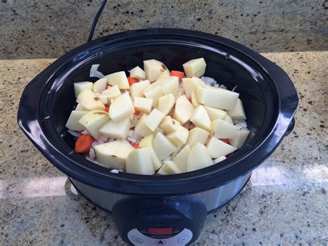 Trader Joes Yellow Thai Crock Pot Chicken Curry