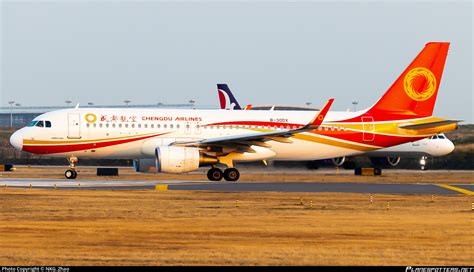 B 30DX Chengdu Airlines Airbus A320 214 WL Photo By NKG Zhao ID