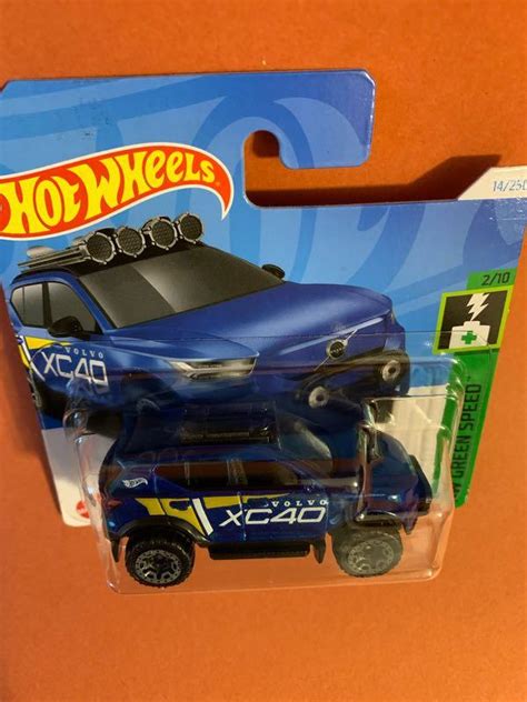 Машинка хот вілс вольво Volvo XC Recharge hot wheels цена грн купить Игрушечные