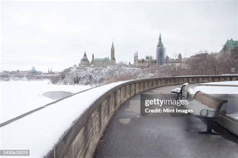 2,510 Ottawa Winter Stock Photos, High-Res Pictures, and Images - Getty Images