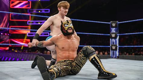 Gentleman Jack Gallagher Def Lince Dorado WWE