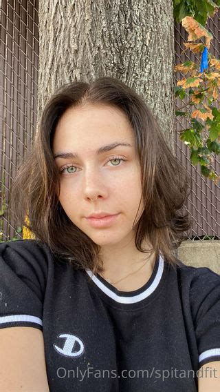 Spitandfit Nude OnlyFans NudoStar TV