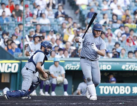 【甲子園】花巻東・佐々木麟太郎、第2打席は空振り三振 準々決勝・仙台育英戦 高校野球夏の甲子園写真ニュース 日刊スポーツ