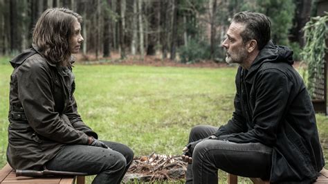 Jeffrey Dean Morgan Opens Up About Negan S Big Moment With Maggie In The Walking Dead Series