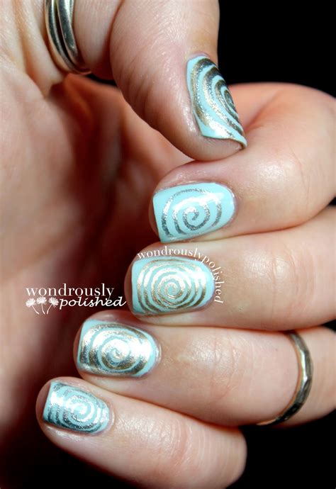 Wondrously Polished: April Nail Art Challenge - Gold & Silver