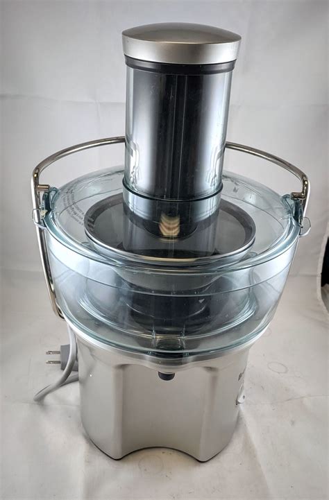 Breville Compact Juice Fountain Plus Bje200xl 700 Watt Juice Extractor