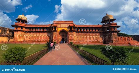 Jahangiri Mahal In Agra Fort Agra Uttar Pradesh India Editorial