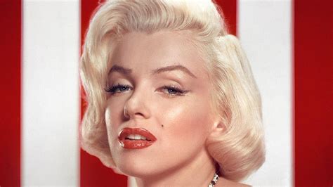 Easy Way to Achieve Marilyn Monroe Lips | Woman's World