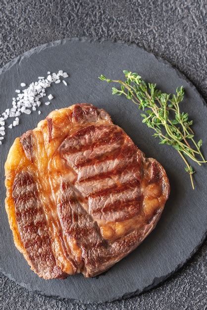 Premium Photo Grilled Beef Steak