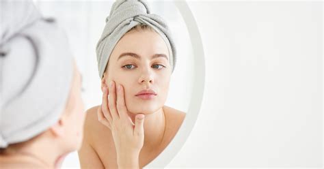 Dermatologist Explains Common Causes of Dry Skin | PS Beauty