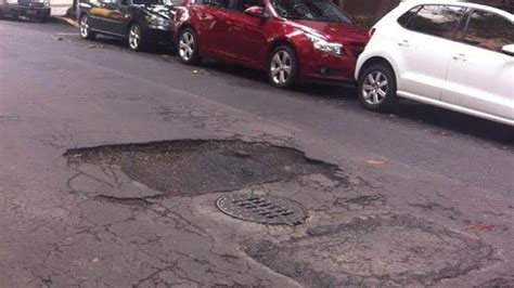 Baches en las 33 colonias de la alcaldía Cuauhtémoc son un peligro de