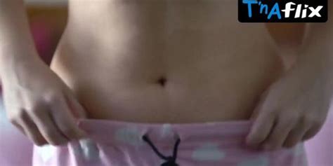 Ruby Bharaj Breasts Bikini Scene In Charmsukh Tnaflix