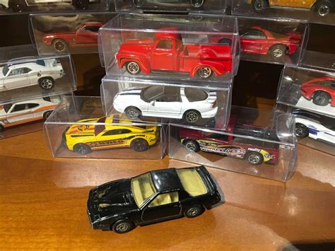 14 X Hot Wheels Modelle 1 64 2 Weitere Kaufen Auf Ricardo