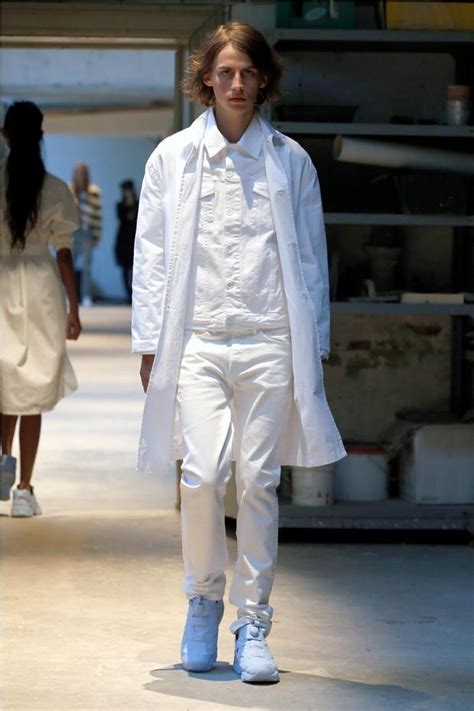 Mads Norgaard S/S 2015 Copenhagen Fashion Week | GRAVERAVENS