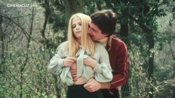 Lingenua Nude Scenes Review