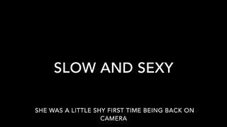 Cavalcata Anale Con Dildo Gigante AmaPorn