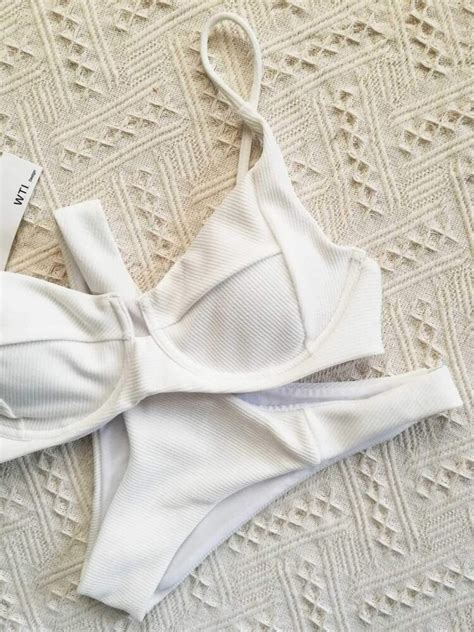 7 Hot Sexy Violeta Alonso Bikini Pics