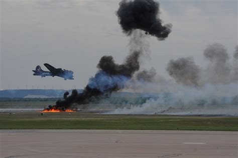 Dyess Big Country Airfest Big Success Dyess Air Force Base Article Display