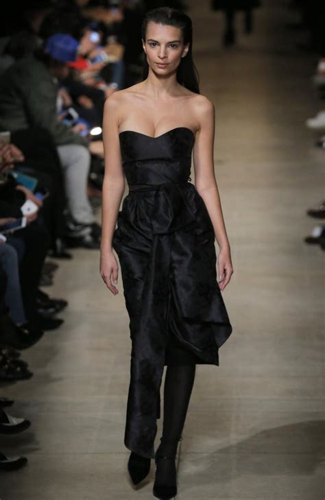 Emily Ratajkowski Posts Naked Selfie Walks For Miu Miu In Paris News Au Australias