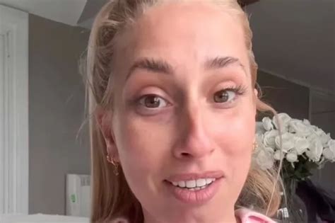 Jenny Powell Labelled Truly Beautiful As She Shows Off Age Defying Figure In Tiny Bikini