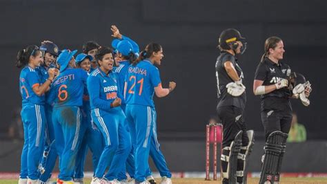 India Look For Consistency From Batters To Seal Series Nzs Amelia