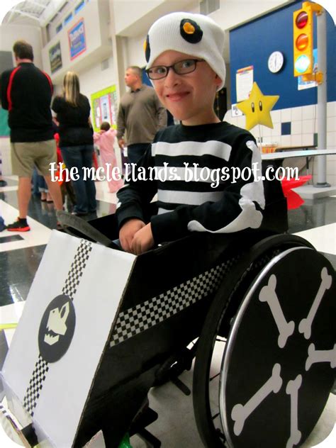 Wheelchair Costumes: Dry Bones Costume