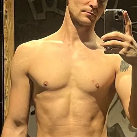 Pigs Party American Gay Gangbang Amateur Porn By Face Down Ass Up Xhamster