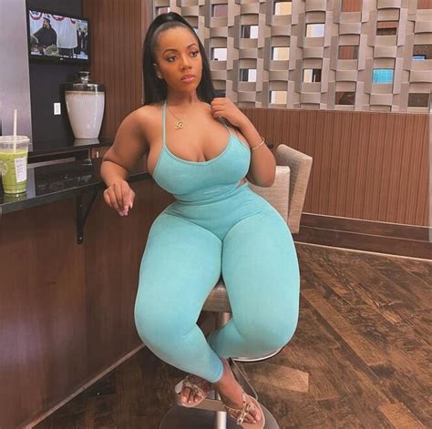 So Bootyful N Porn Pic